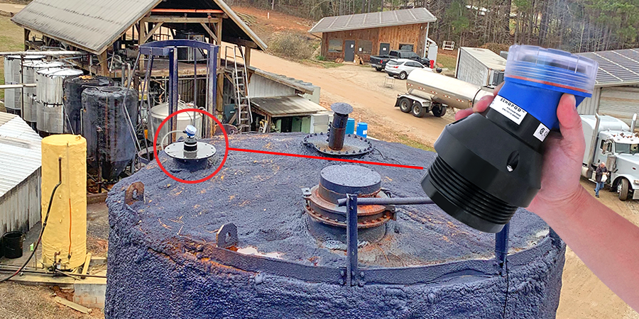 Capteur de niveau de liquide ultrasonique pour réservoir de récupération d'huile usagée