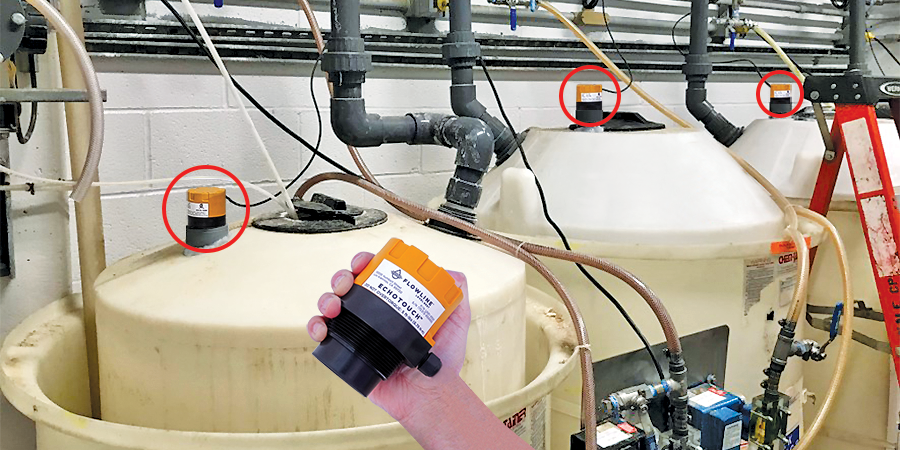 Détecteur de niveau ultrasonique pour réservoir d'alimentation de produits chimiques acides